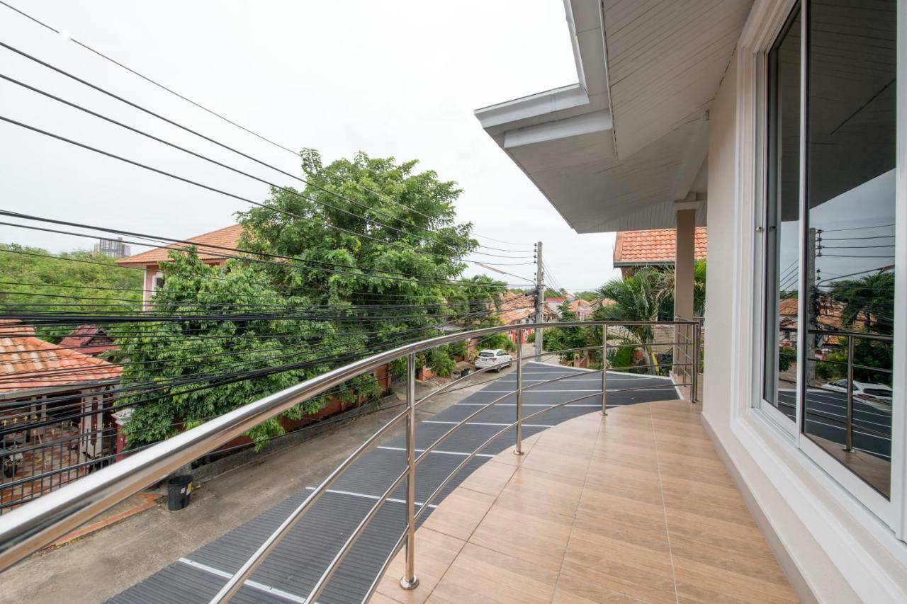 Villa Black Pearl Pattaya Exterior photo